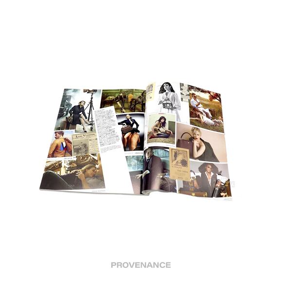 🔴 Louis Vuitton - The Book #3 - Picture 5 of 7